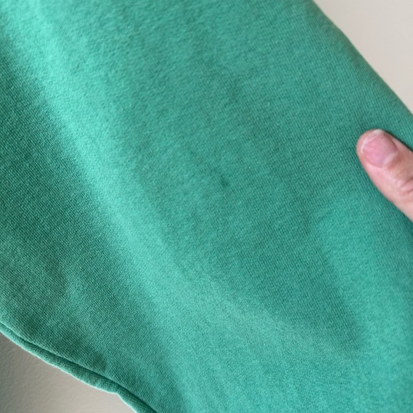 Sporty & Rich Connecticut Crest Crewneck Sweater Size Medium in Emerald - Picture 14 of 16